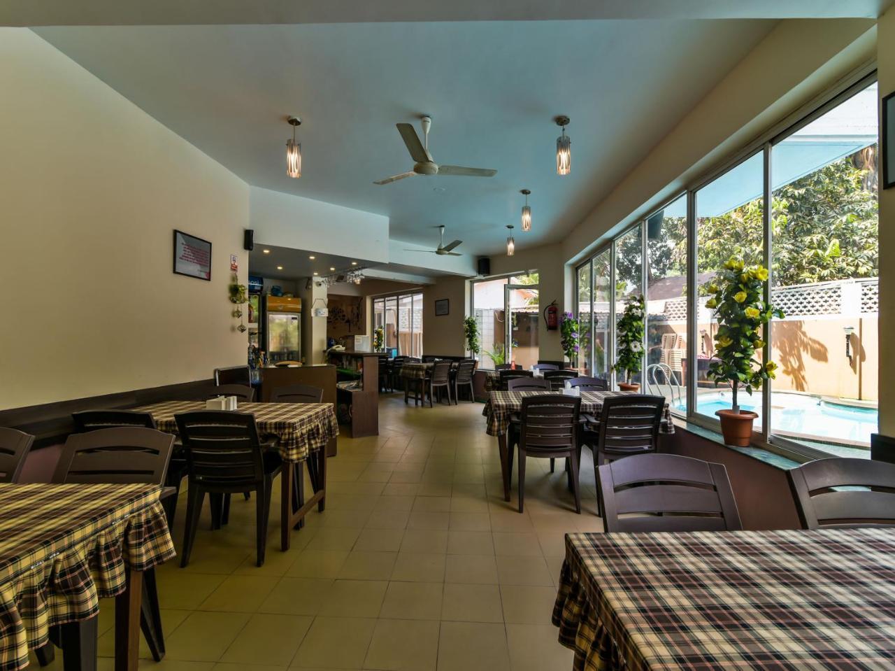 Ginger Tree Resort At The Beach Кандолим Экстерьер фото